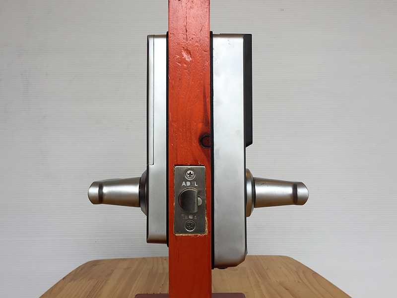Khóa cửa điện tử Adel 5600 vân tay - ảnh 3