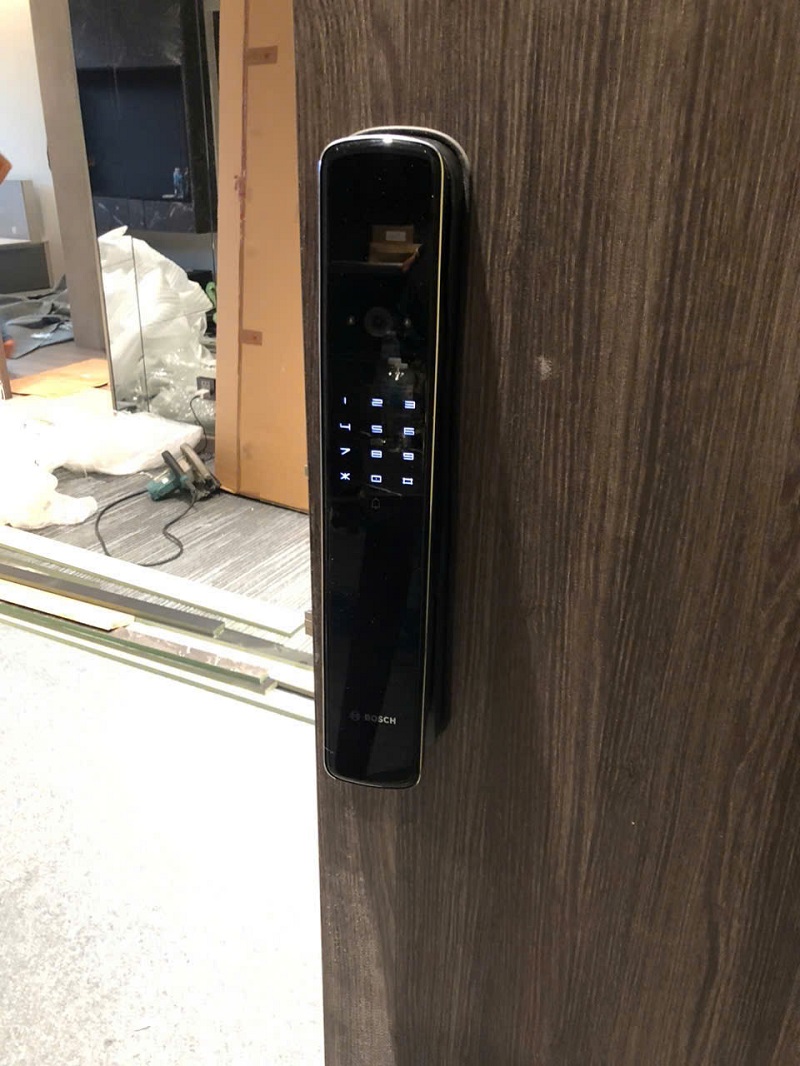 Khóa vân tay nhận diện khuôn mặt - camera Bosch EL800VF - ảnh 5