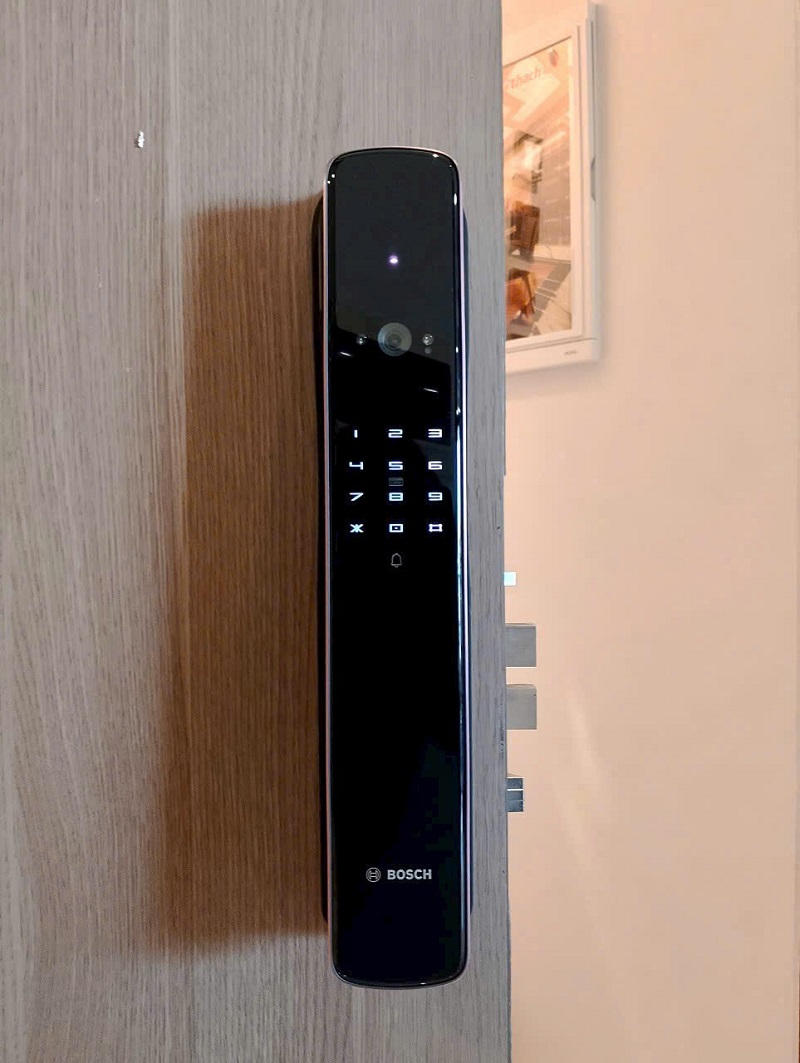 Khóa vân tay nhận diện khuôn mặt - camera Bosch EL800VF - ảnh 7