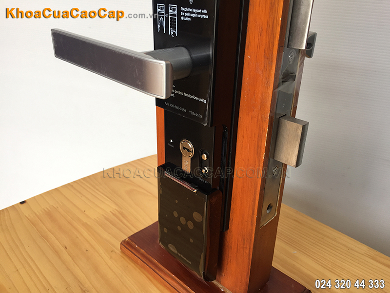 Khóa cửa vân tay Yale YDM-4109 - ảnh 1