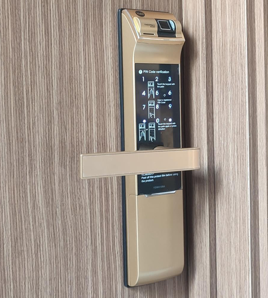 Khóa cửa vân tay Yale YDM-4109A - ảnh 1